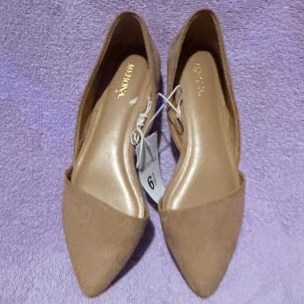 Merona Tan/Carmel D'orsay Suede Flats Size 6.5 Woman’s European Style Shoes NWT